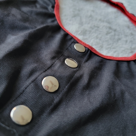 Halter crop top - Picture 3 of 4